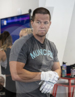 PEOPLE -  Mark Wahlberg trainiert im F45 Center in Jupiter, Florida