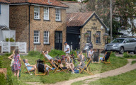Public enjoy the Bank Holiday Weekend weather.