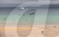 NEWS - G7-Gipfel in Cornwall: Britische Kriegsschiffe sichern den Tagungsort von See her