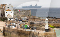 NEWS - G7-Gipfel in Cornwall: Britische Kriegsschiffe sichern den Tagungsort von See her
