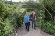 NEWS - G7-Staats- und Regierungschefs mit Partnern beim königlichen Empfang im Eden Project in Cornwall