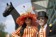 FEATURE - Rennbesucher an Tag 1 von Royal Ascot