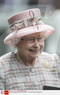 ROYALS - Königliche Mode bei den Ascot-Rennen im Laufe der Jahre