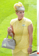 ROYALS - Königliche Mode bei den Ascot-Rennen im Laufe der Jahre