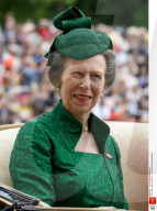 ROYALS - Königliche Mode bei den Ascot-Rennen im Laufe der Jahre