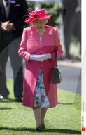 ROYALS - Königliche Mode bei den Ascot-Rennen im Laufe der Jahre