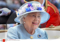 ROYALS - Königliche Mode bei den Ascot-Rennen im Laufe der Jahre