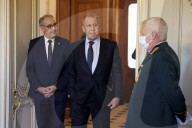 NEWS - Biden-Putin-Treffen: Der Schweizer Bundespräsident Guy Parmelin wartet in der Villa La Grange auf die Gäste