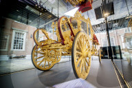 FEATURE - Goldene Kutsche im Amsterdamer Museum ausgestellt