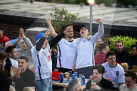 EURO 2020 - Fans in London feiern beim Spiel Tschechische Republik vs England