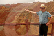 FEATURE -  Touristen in den Rainbow Mountains in Wangye, China