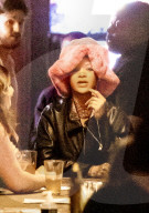 PEOPLE - Rihanna and ASAP Rocky küssen sich beim Date in NYC