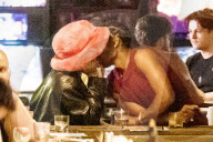 PEOPLE - Rihanna and ASAP Rocky küssen sich beim Date in NYC