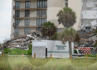 NEWS - Hochhaus bei Miami eingestürzt