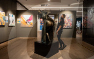 FEATURE - Wenn das Da Vinci wüsste: Die Moona Lisa Statue in der Bristoler Street Art Galerie Vanguard