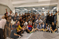NEWS - Die prodemokratische Zeitung Apple Daily wird wegen angeblicher Verstösse gegen das Hongkonger Sicherheitsgesetz eingestellt
