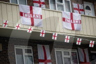 EURO 2020 - England-Flaggen auf dem Towfield Estate, London