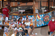 EURO 2020 - Deutsche Fans verfolgen das EM-Spiel England gegen Deutschland auf Mallorca
