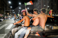 EURO 2020 - Fans in Mailand feiern Sieg Italiens gegen Spanien