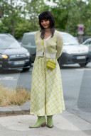 PEOPLE - Street Style an der Haute Couture Fashion Week in Paris