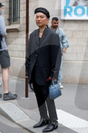PEOPLE - Street Style an der Haute Couture Fashion Week in Paris