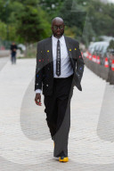 PEOPLE - Street Style an der Haute Couture Fashion Week in Paris