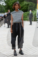 PEOPLE - Street Style an der Haute Couture Fashion Week in Paris