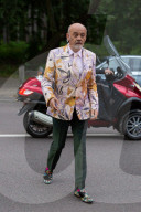 PEOPLE - Street Style an der Haute Couture Fashion Week in Paris