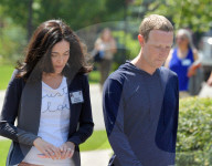 NEWS - Witschaftsbosse an der Medienfinanzkonferenz Sun Valley in Idaho