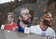 EURO 2020 - Three Lions on the Wall - Kunstaktion als Spendenaktion für Difibrillatoren in Nuneaton