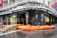 NEWS - Schweiz Hochwasser: Schutzschläuche entlang der Reuss in Luzern