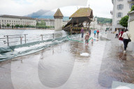 NEWS - Schweiz Hochwasser: Schutzmassnahmen in Luzern