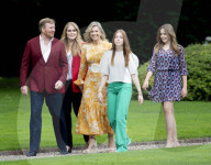 ROYALS - Die niederländische Königsfamilie beim traditionellen Sommer-Fototermin in Den Haag