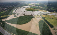 NEWS - Hochwasser Deutschland: Die Ruhr aus der Luft gesehen
