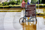 NEWS - Hochwasser in den Niederlanden: Die Region Limburg kämpft gegen die Fluten