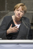 NEWS - Hochwasserkatastrophe in Rheinland-Pfalz: Kanzlerin Merkel in Adenau