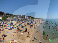 NEWS - Voll Strände dank heissem Wetter in Grossbritannien