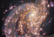 FEATURE -  Neue atemberaubende Bilder naher Galaxien

