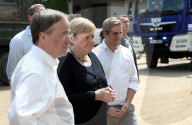 NEWS - Angela Merkel und NRW-Ministerpräsident Armin Laschet besuchen Bad Münstereifel