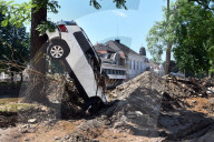 NEWS - Hochwasser Deutschland: Aufräumarbeiten im Krisengebiet
