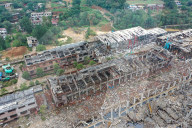NEWS - China: Fabrik Explosion in Dengfeng