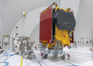 Quantum satellite