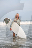 Alys Barton surfer