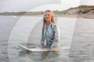 Alys Barton surfer