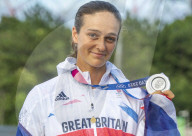 TOKYO 2020. Mallory Franklin wins silver medal in women's canoe slalom.
