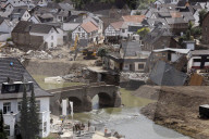 NEWS - Extreme Hochwasserschäden nach der Naturkatastrophe in der Eifel