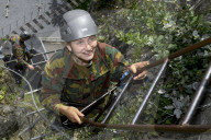 ROYALS - Prinzesssin Elisabeth von Belgien beim Praktikum im Commando Training Center in Marche-les-Dames