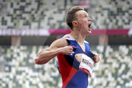 TOKIO 2020 OLY - Norweger Karsten Warholm pulverisert Weltrekord über 400m Hürden
