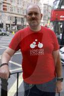 Cyclist killed in horror collision with lorry in Holborn