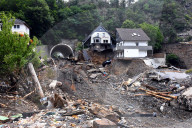 NEWS - Schäden nach Hochwasser-Katastrophe an der Ahr